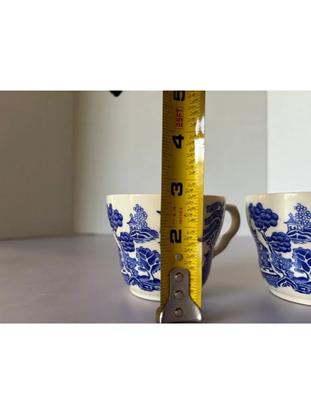 Vintage EIT Ltd Blue Willow Pattern Tea Cups Set Of 2 Made In England